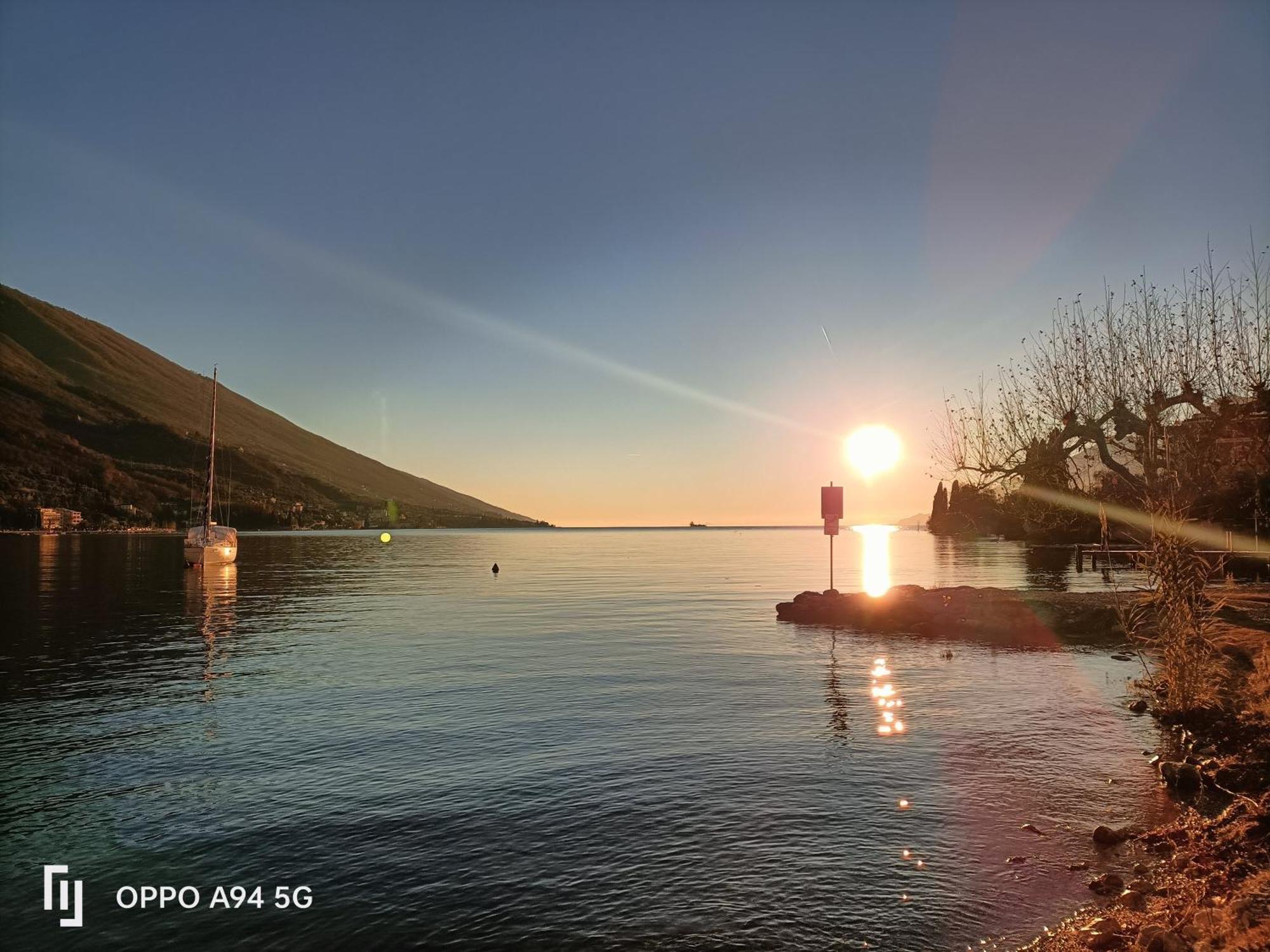 Appartamenti Casa Nina, Lago,Montagne, Uliveti Brenzone sul Garda Exterior foto